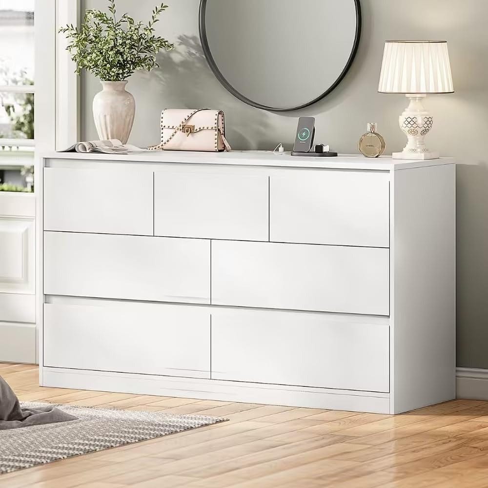 AOGLLATI Dresser White / Engineered Wood / Modern AOGLLATI Modern Wooden White Dresser with 7 Drawers and Charging Station