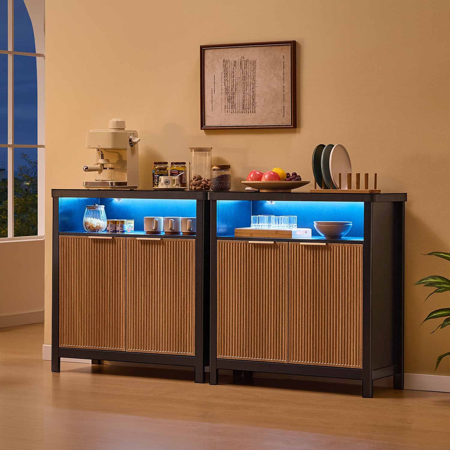 AOGLLATI Storage Cabinet Wood & Black / LED / Engineered Wood LED Sideboard Buffet Storage Cabinet Wood & Black